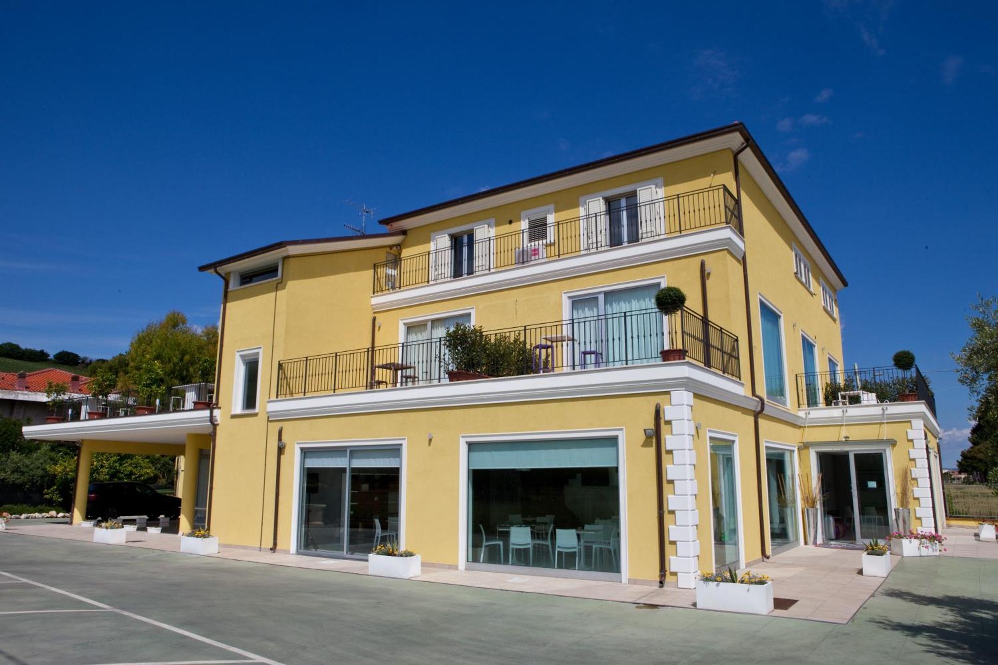 Villa Imago 로세토데글리아브루찌 외부 사진